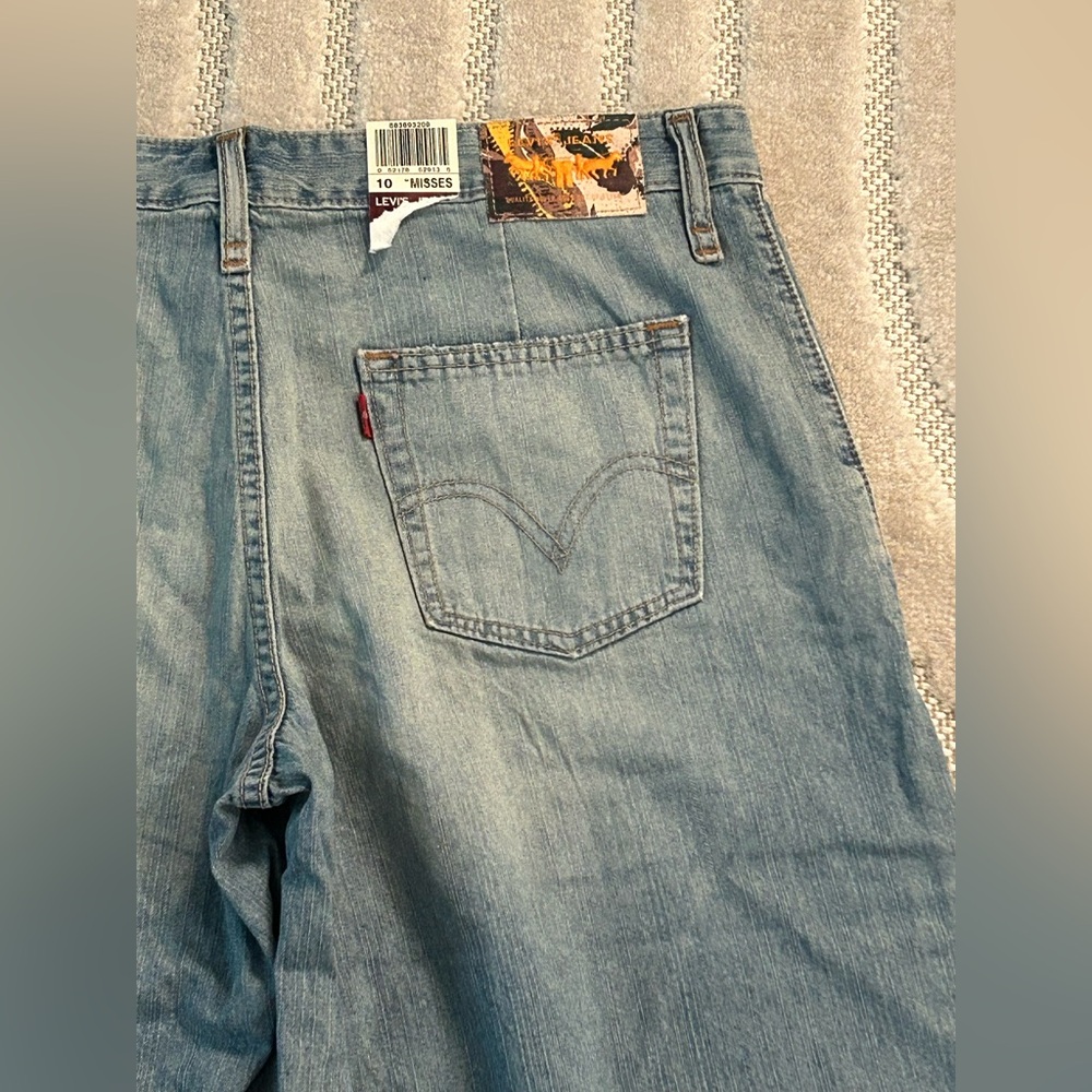 Levi’s Misses Vintage Y2K Deadstock Wide Leg Cropped Denim Culottes - Size 10 - Picture 6 of 14